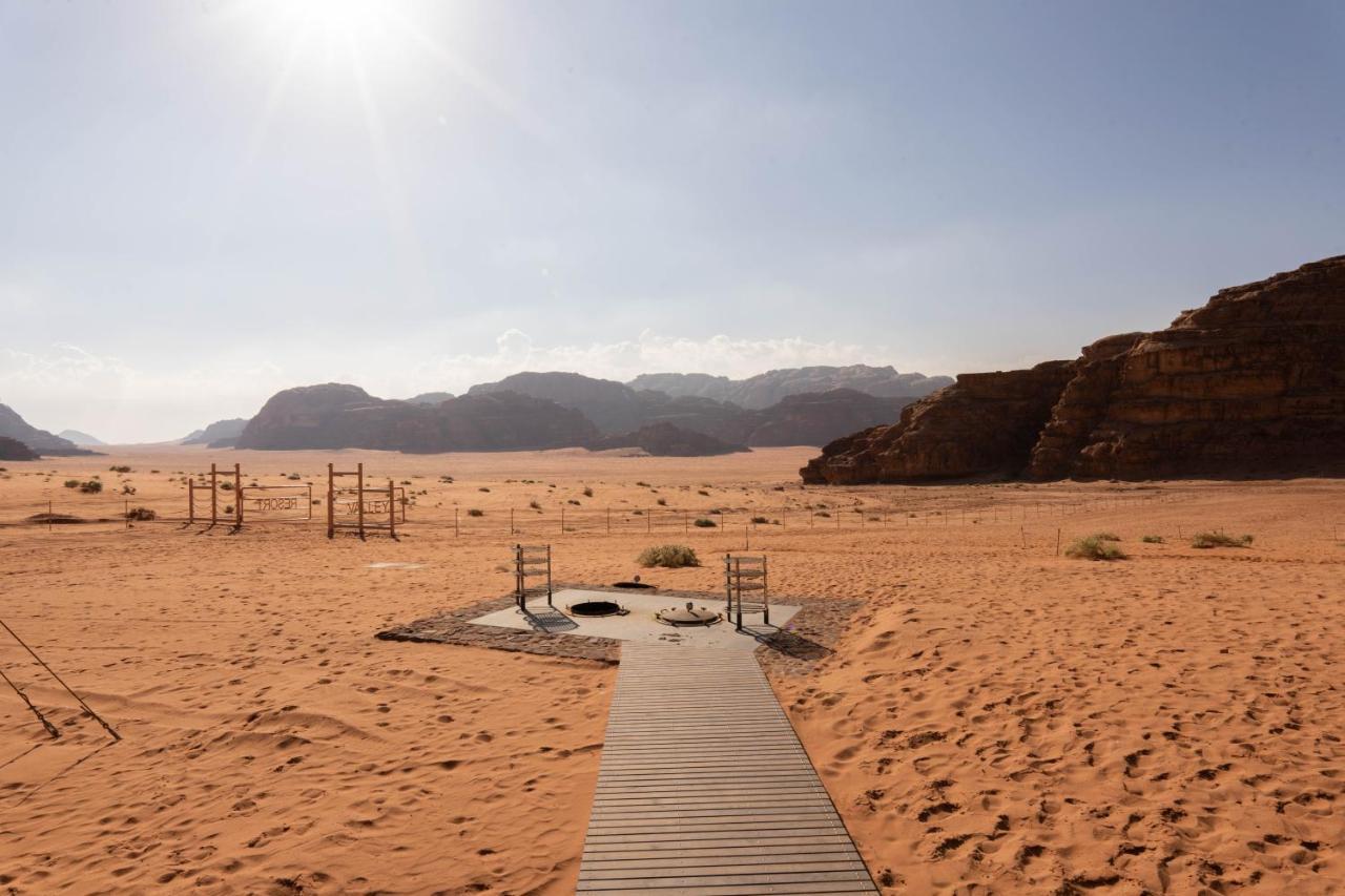 Valley Resort Wadi Rum Bagian luar foto