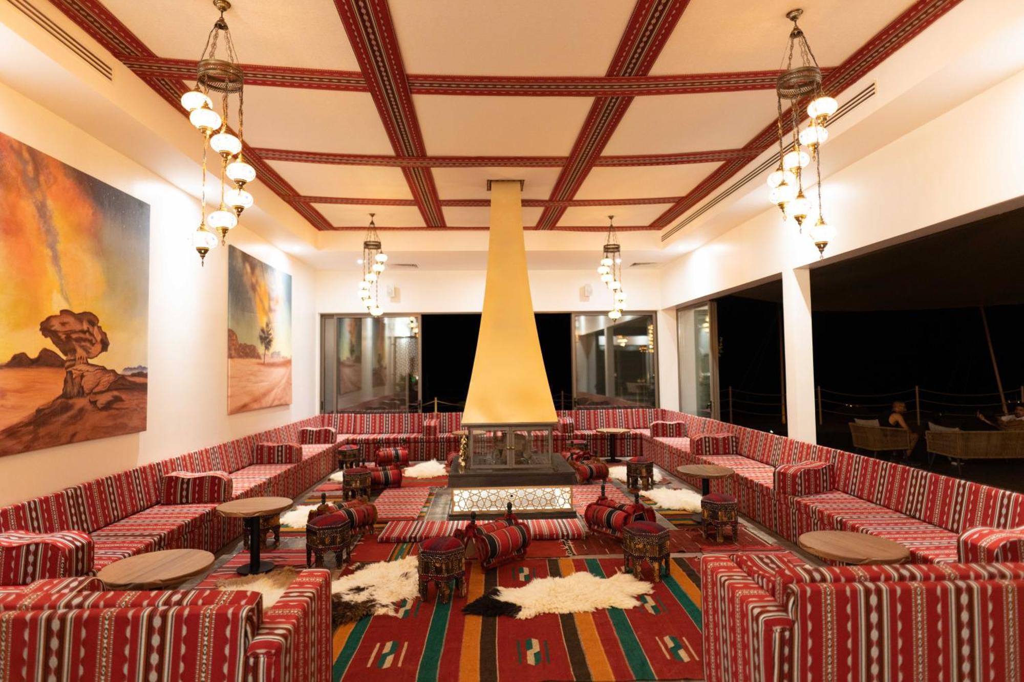 Valley Resort Wadi Rum Bagian luar foto