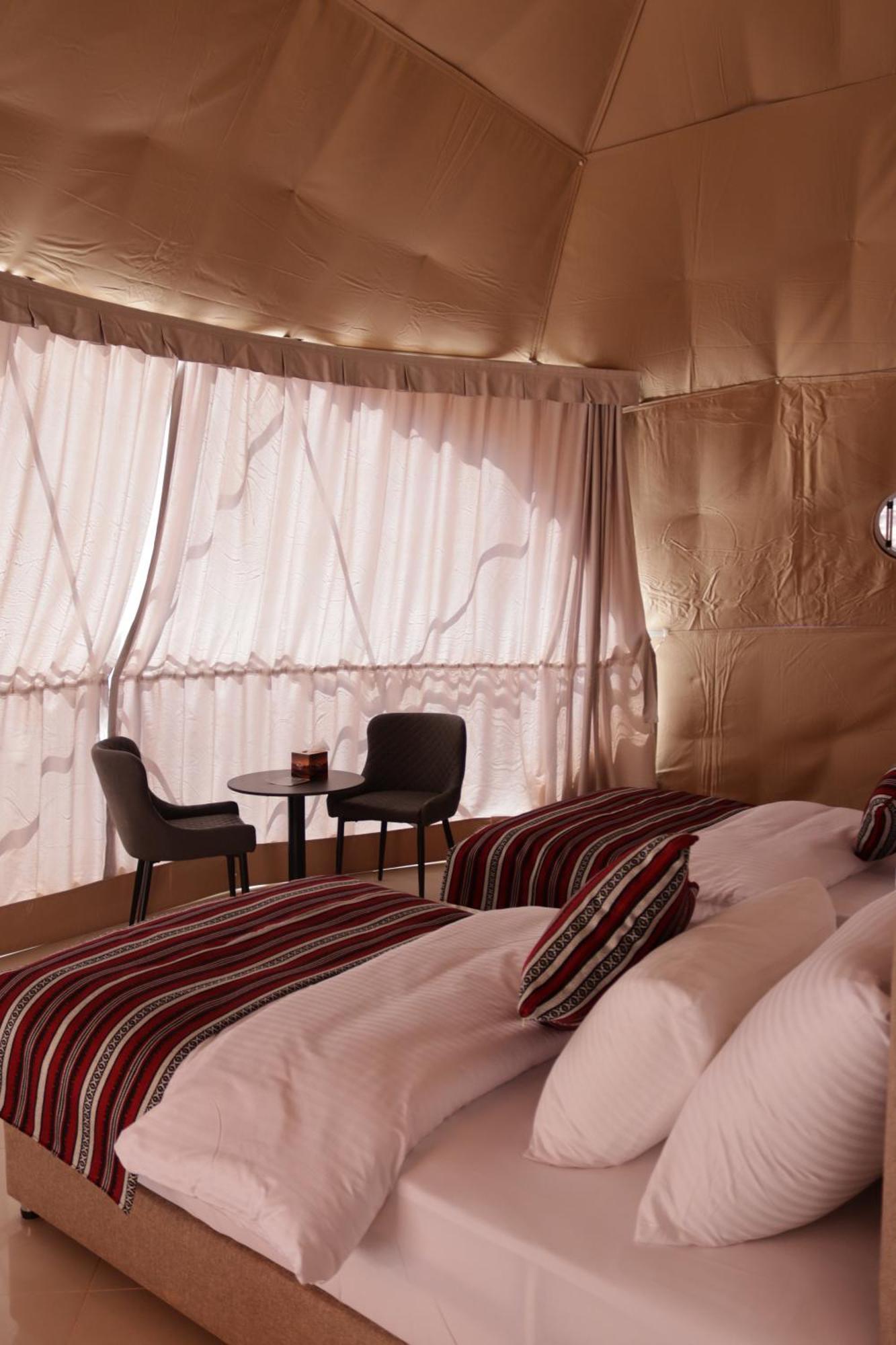 Valley Resort Wadi Rum Bagian luar foto
